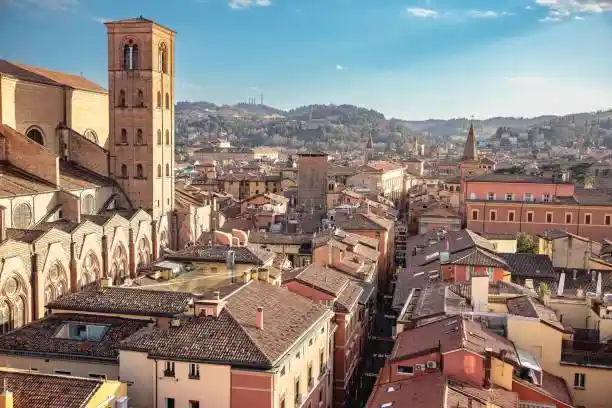 Appartamento in vendita a Bologna