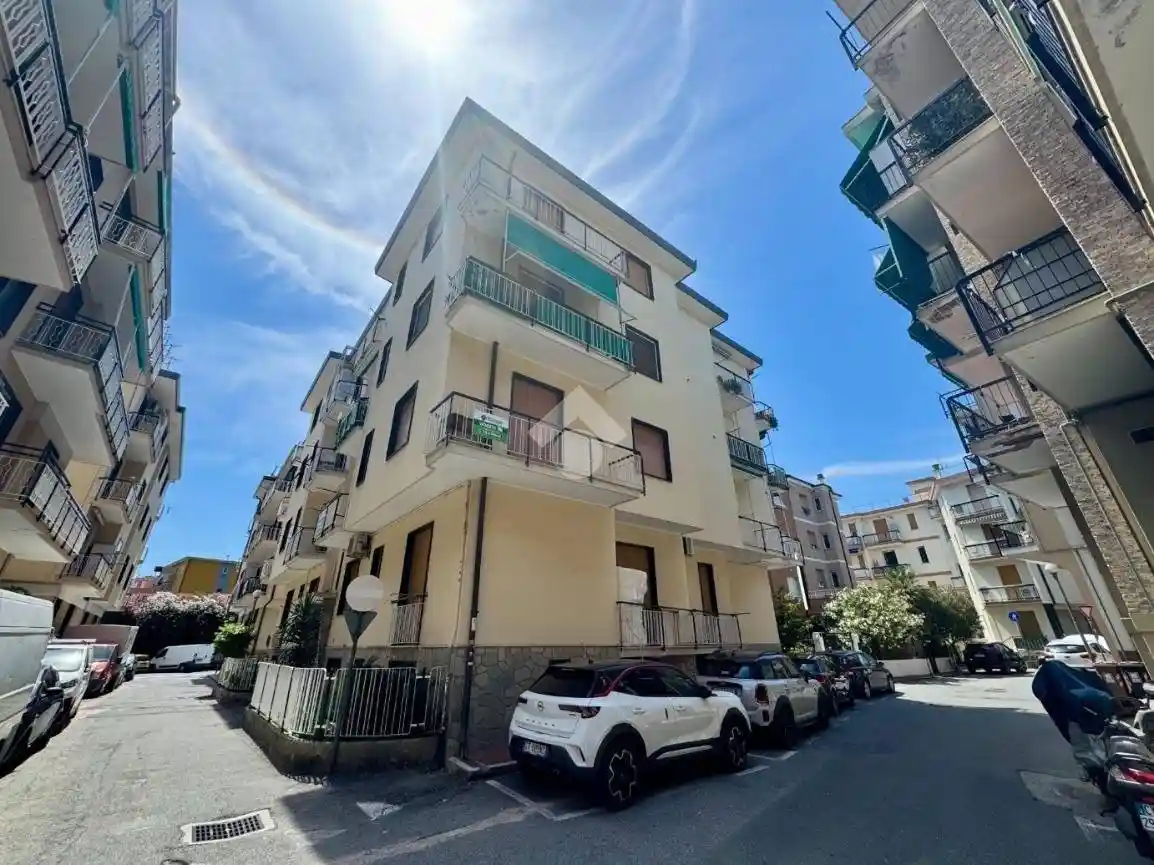 Appartamento in vendita a Spotorno