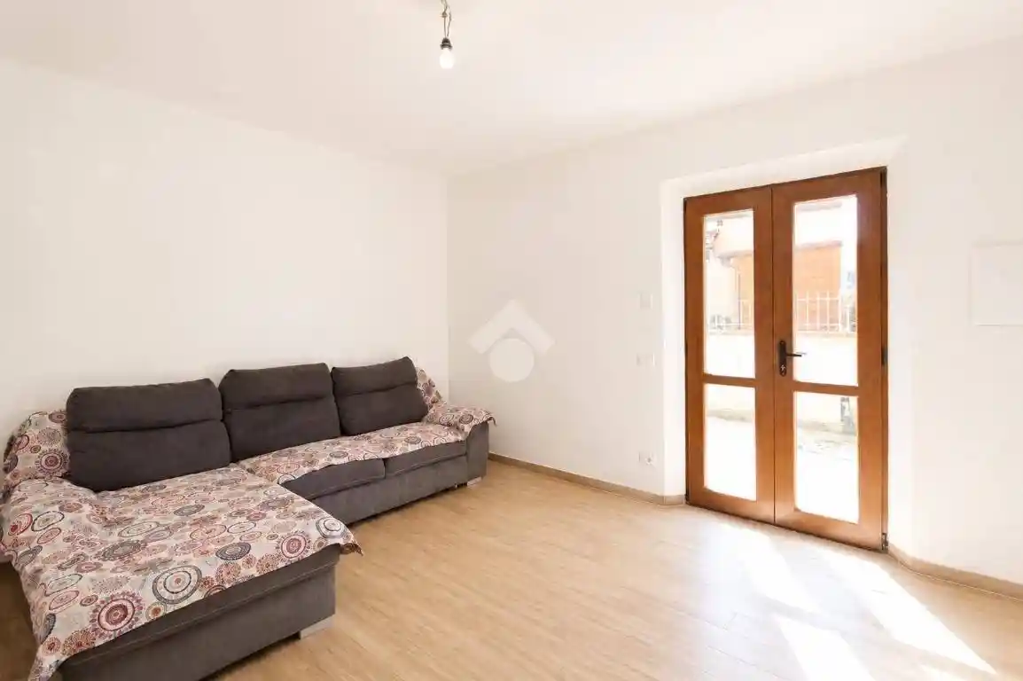 Rustico - Casale in vendita a Cascina