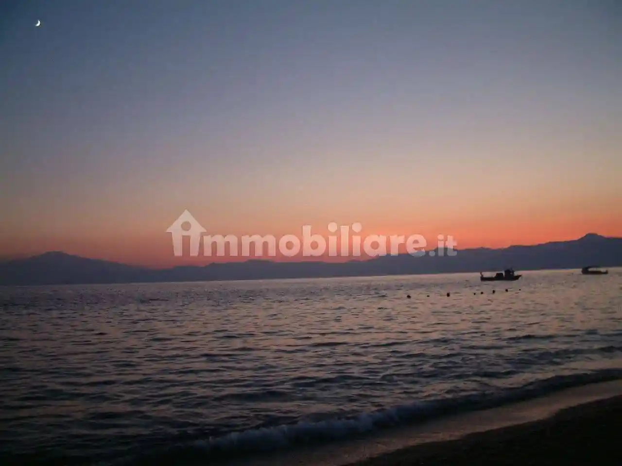 Villetta a schiera in affitto a Motta San Giovanni