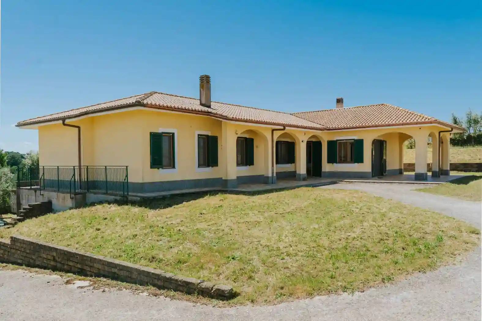 Villa - foto 2