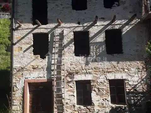 Rustico - Casale in vendita a Belluno