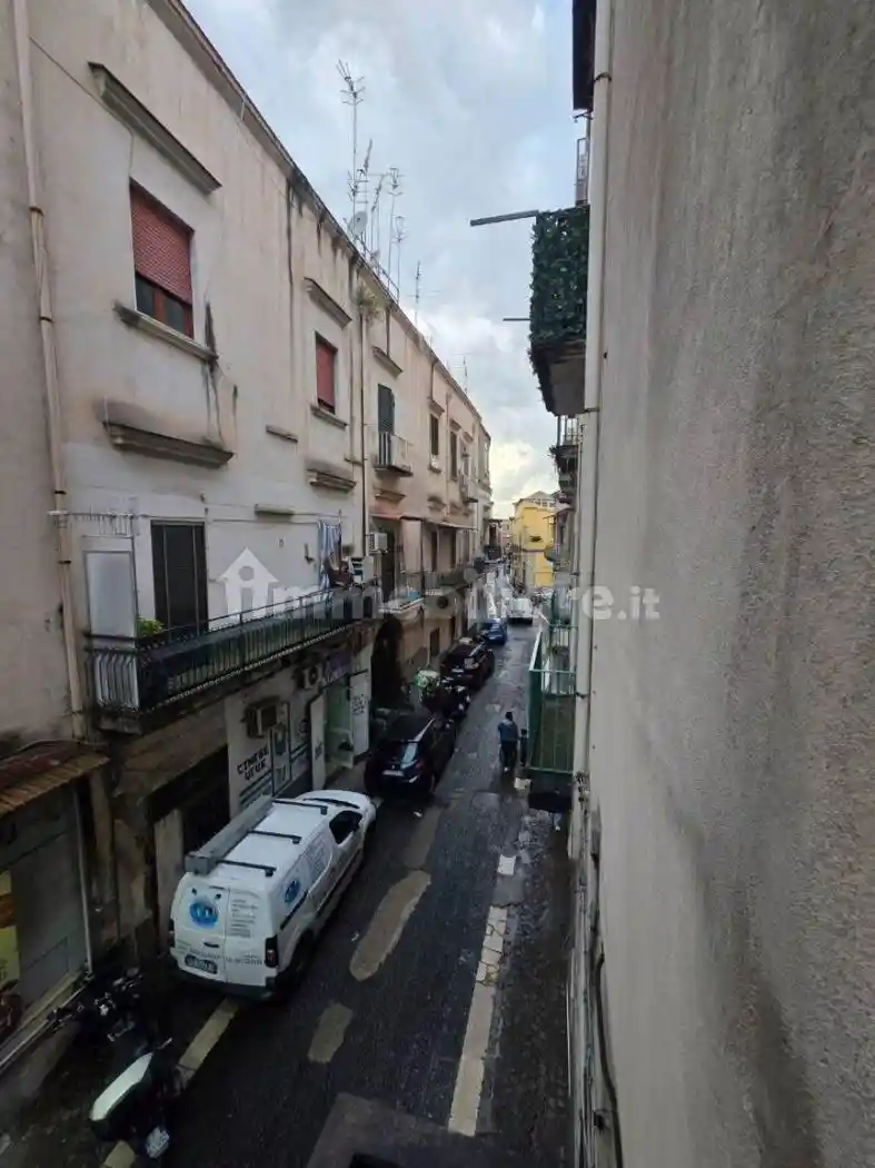 Appartamento in vendita a Napoli