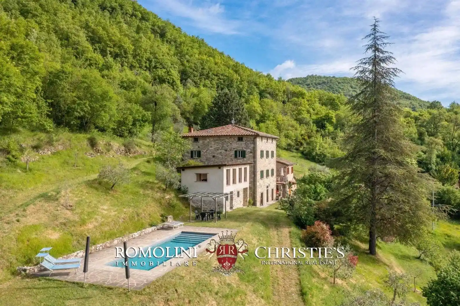 Casa indipendente in vendita a Caprese Michelangelo