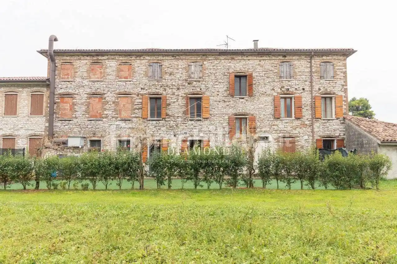 Rustico - Casale in vendita a Possagno