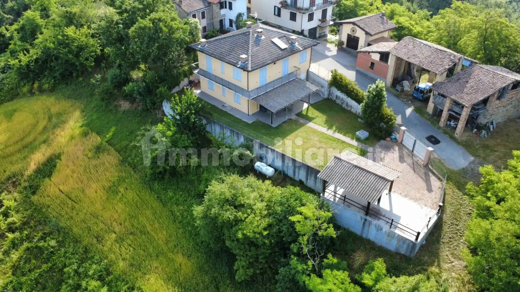 Villa in vendita a Val di Nizza