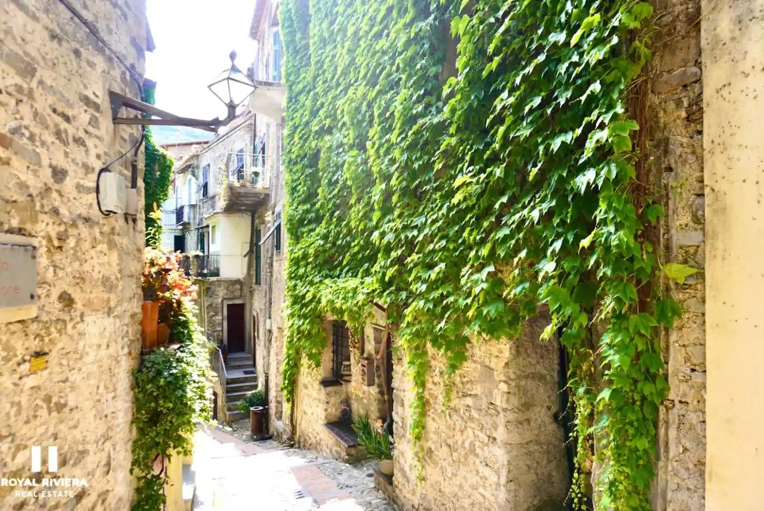 Appartamento in vendita a Dolceacqua