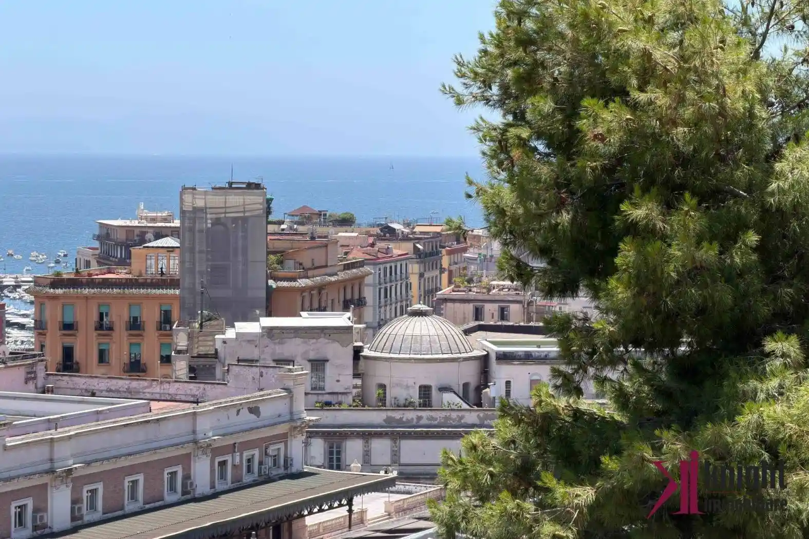 Appartamento in vendita a Napoli