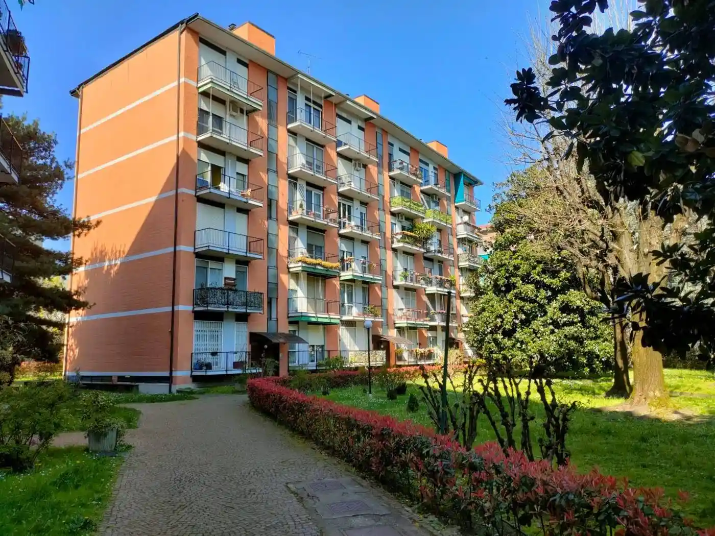 Appartamento in vendita a Milano
