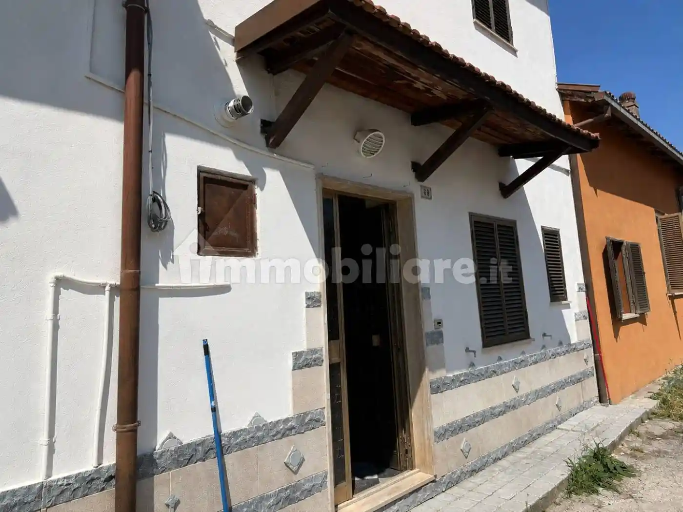 Casa indipendente in vendita a Avezzano