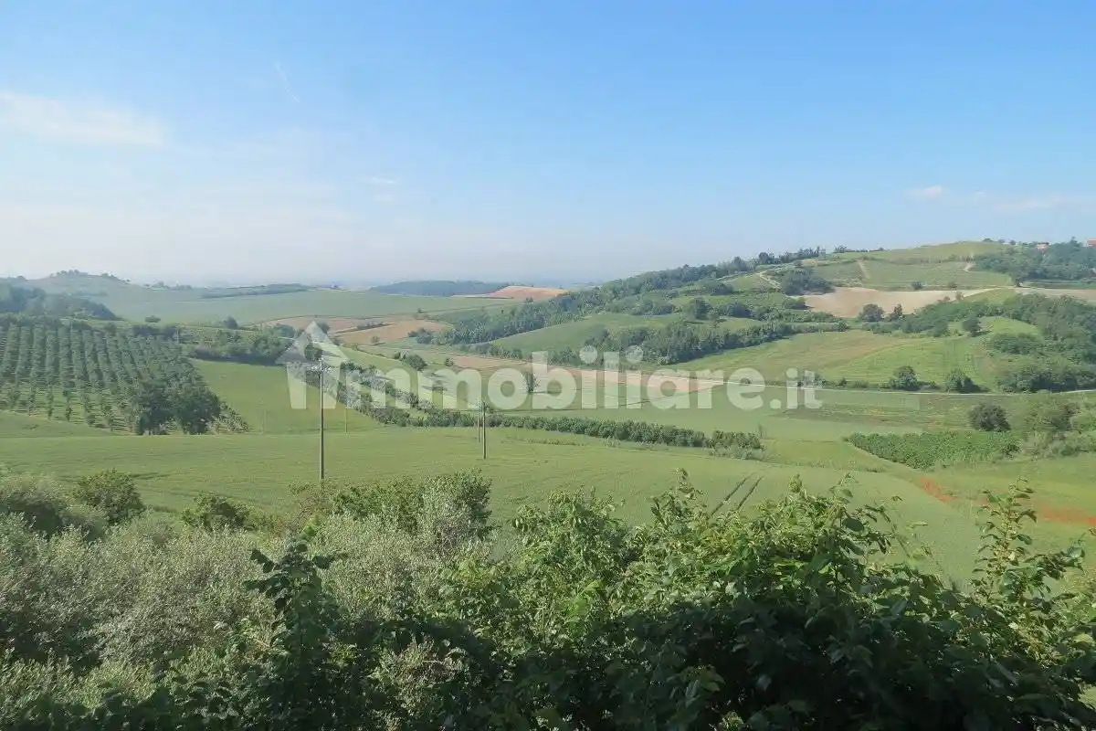 Villa in vendita a Lu e Cuccaro Monferrato
