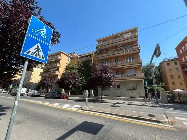 Appartamento in affitto a Bologna