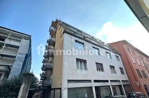 Appartamento in affitto a Como