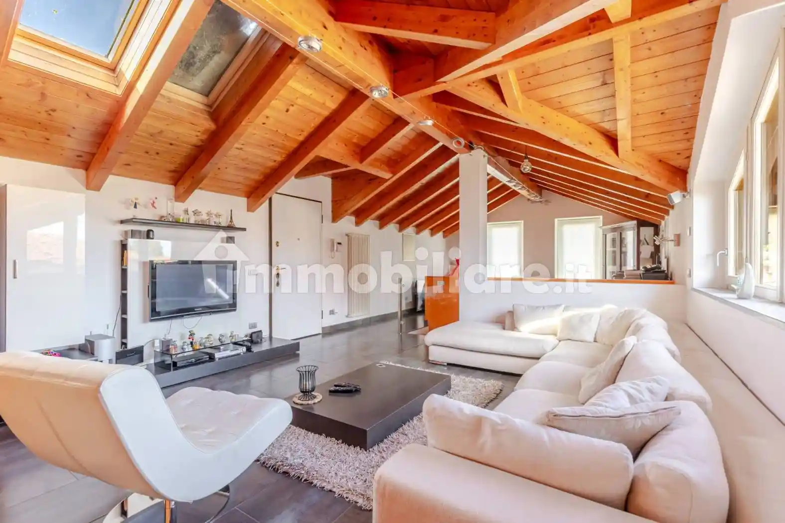 Villa in vendita a Gerenzano