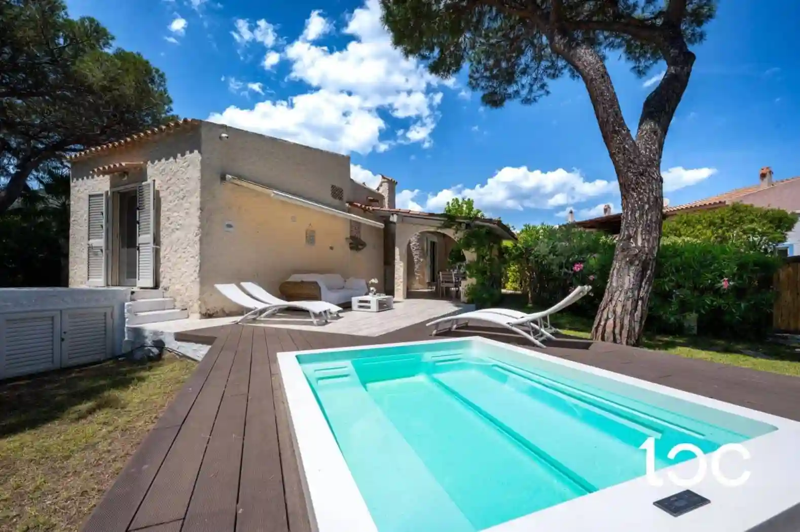 Villa - foto 2