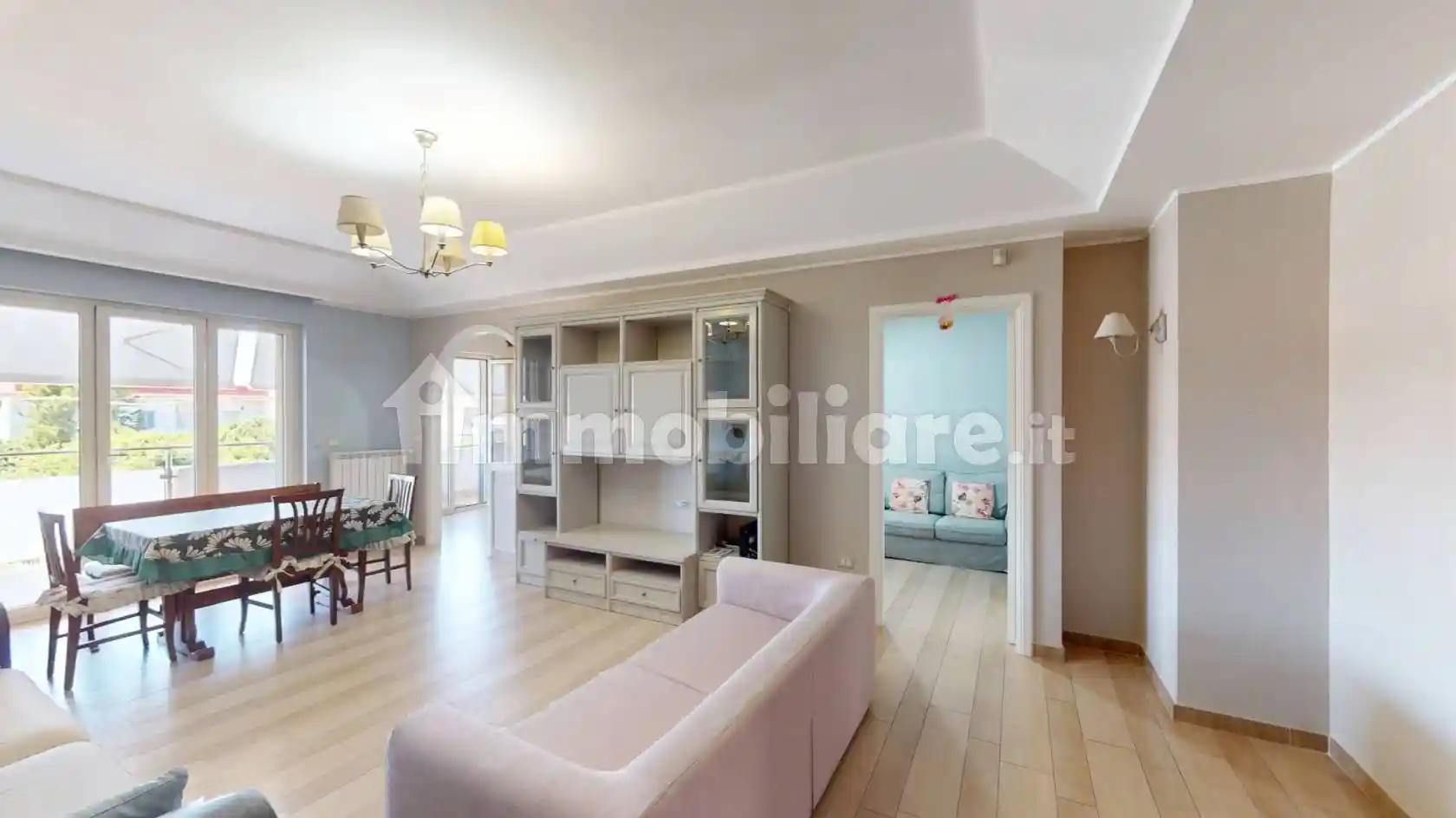 Appartamento in vendita a Napoli