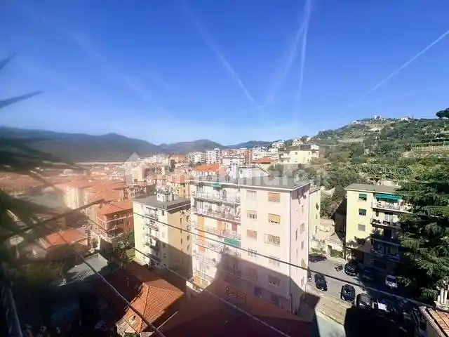 Appartamento in vendita a Savona