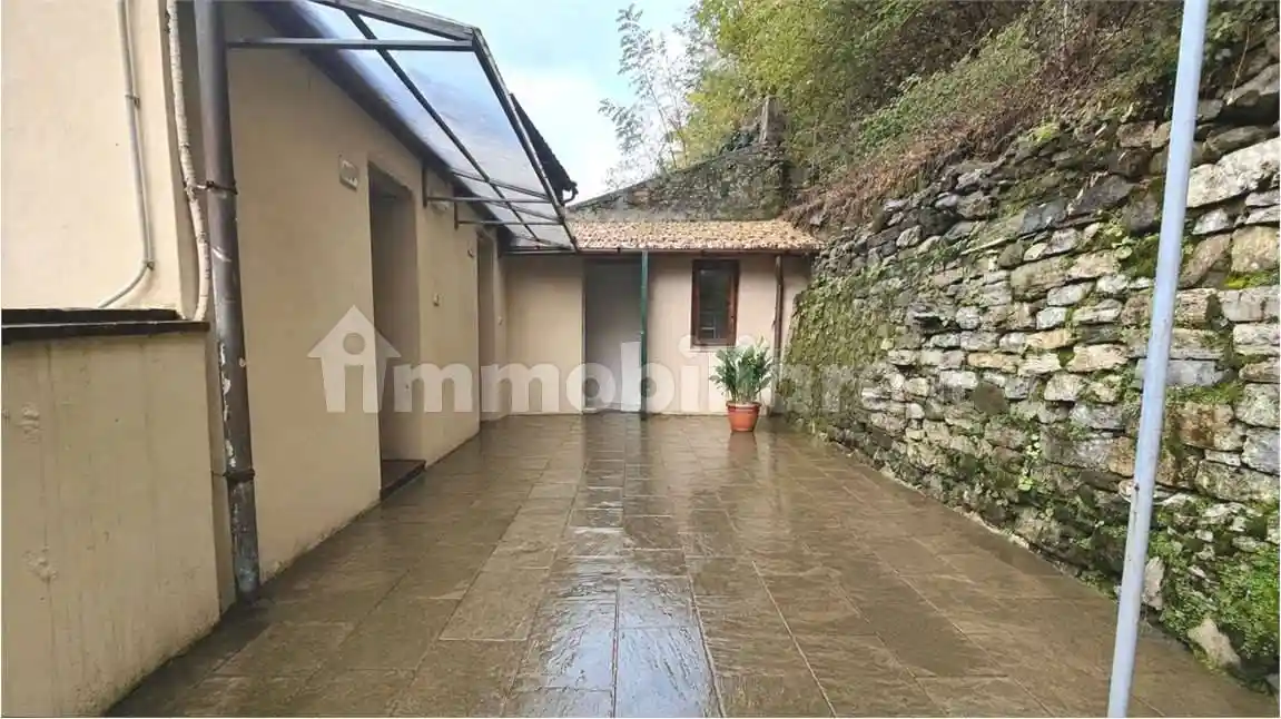 Appartamento in vendita a Lucca