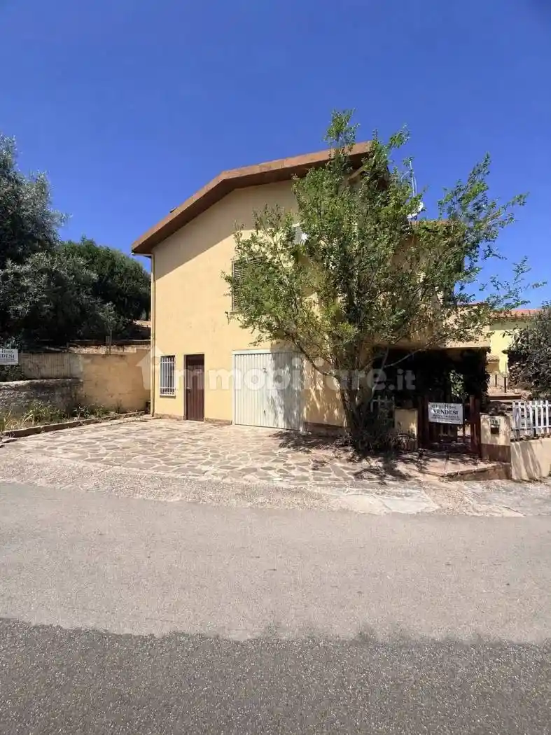 Appartamento in vendita a Santa Maria Coghinas