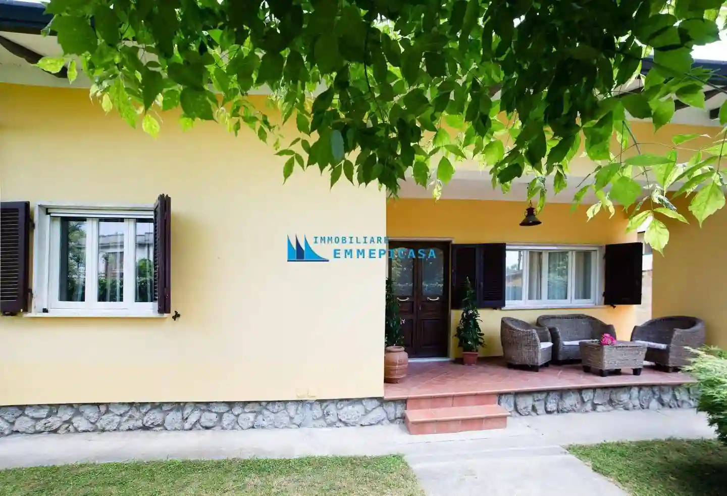 Villa - foto 2