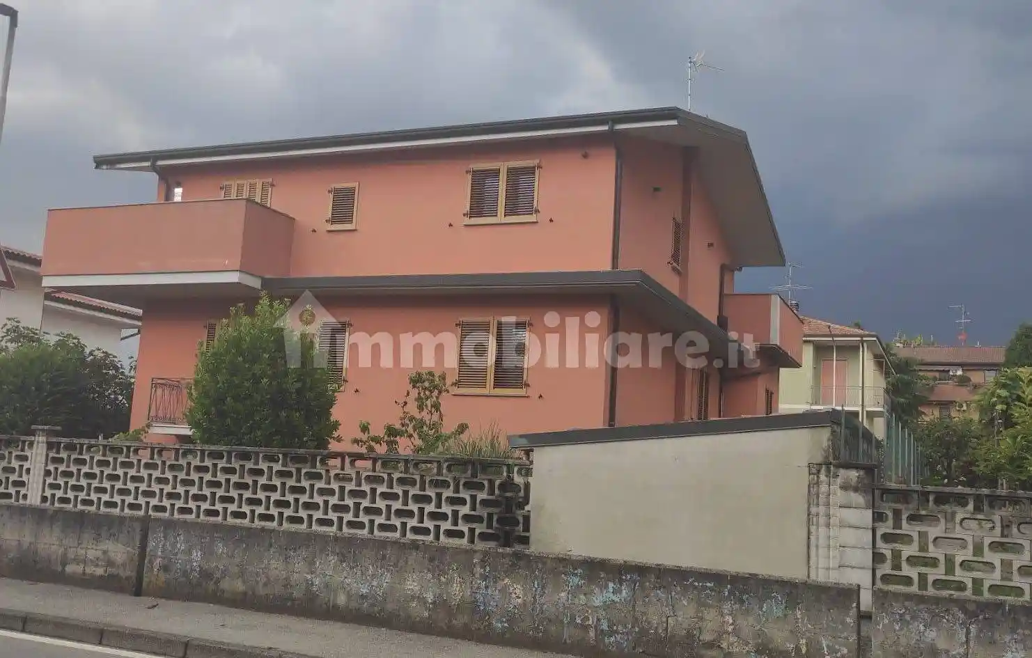Villa in vendita a Vignate