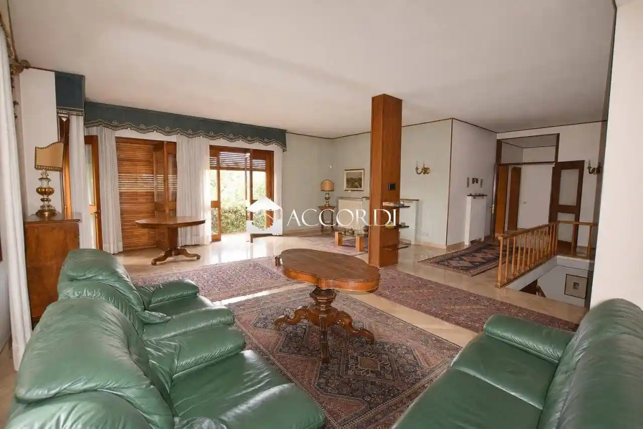 Villa in vendita a Montebelluna