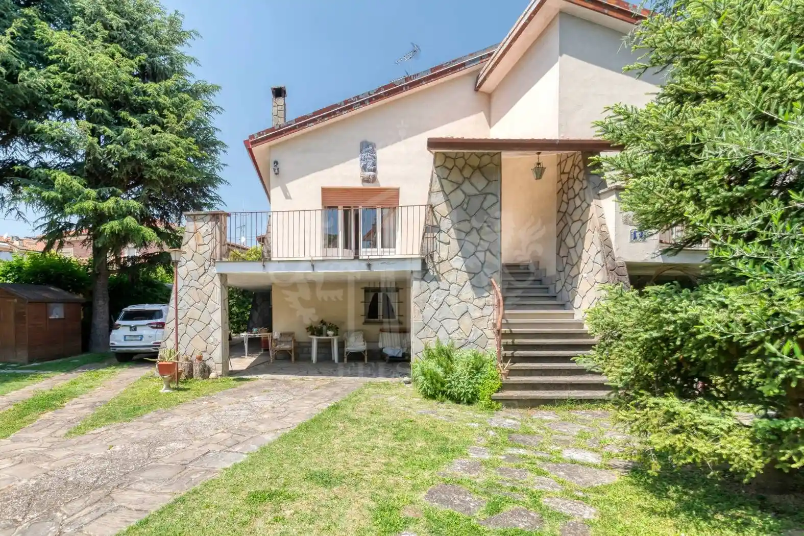 Casa indipendente in vendita a Imola