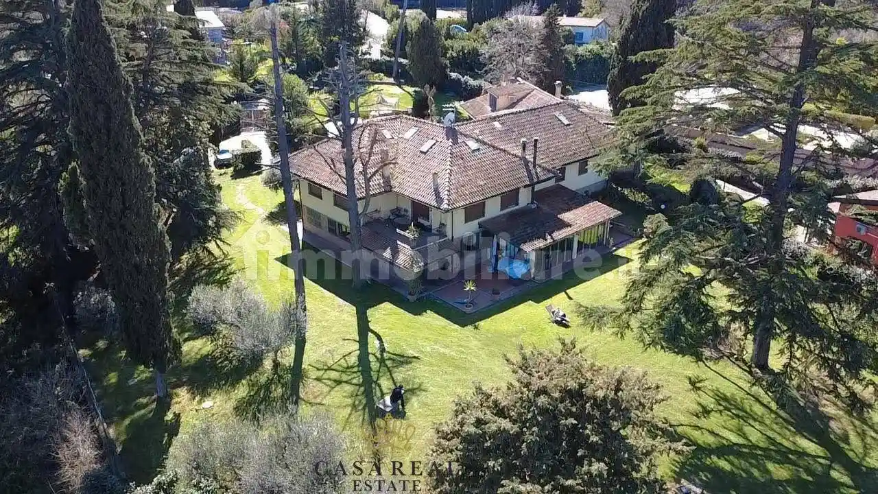 Villa in vendita a Roma