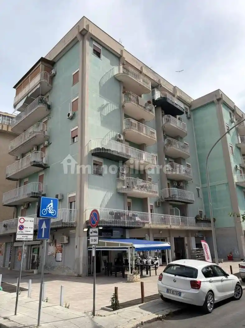 Appartamento in vendita a Palermo