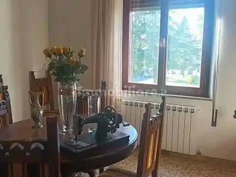 Villa in vendita a Asciano