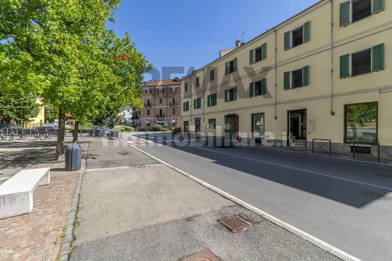 Palazzo - Edificio in vendita a Biella