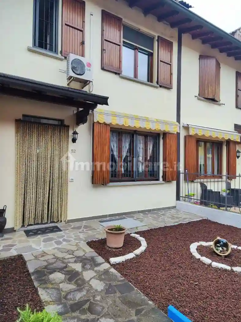 Villetta a schiera - foto 2