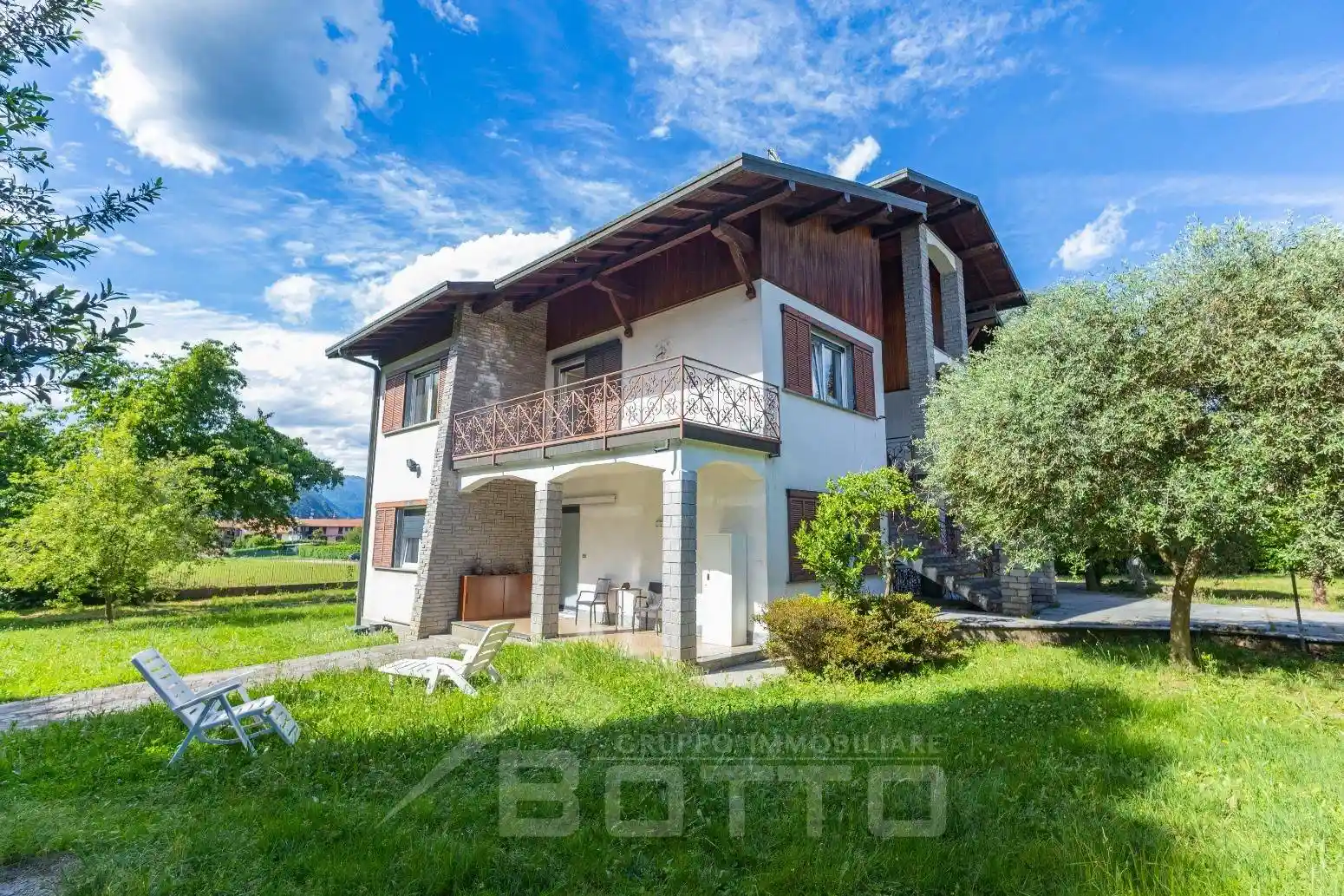 Villa in vendita a San Maurizio d'Opaglio