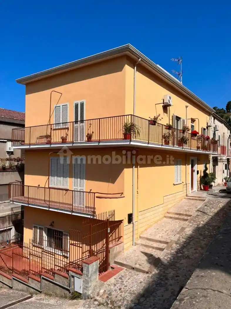 Appartamento in vendita a Amantea