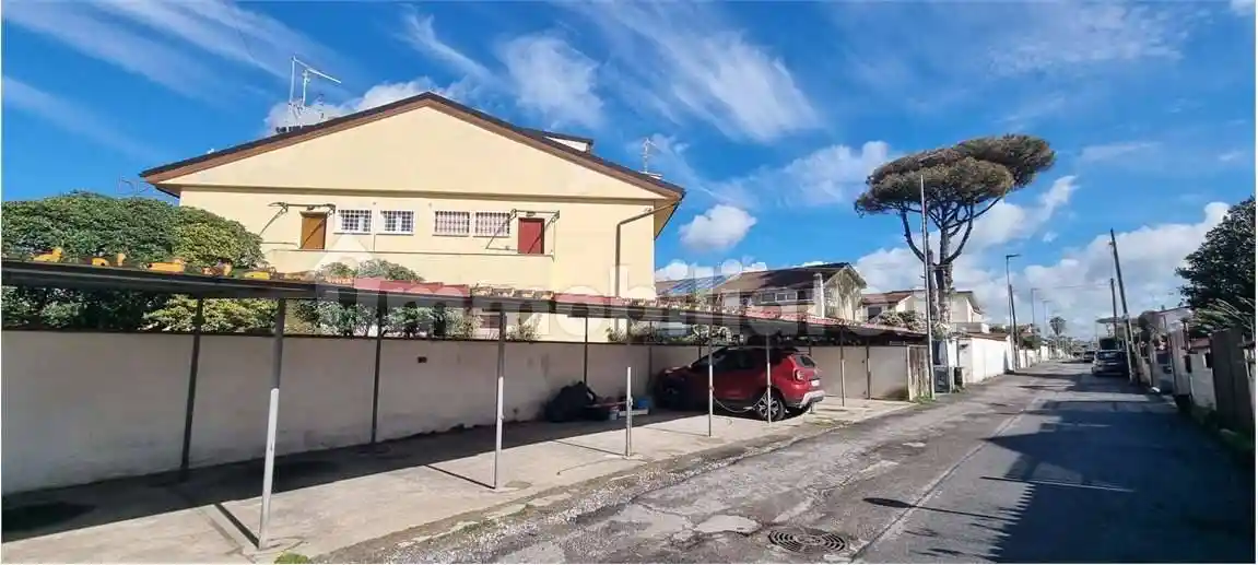 Appartamento in affitto a Pomezia