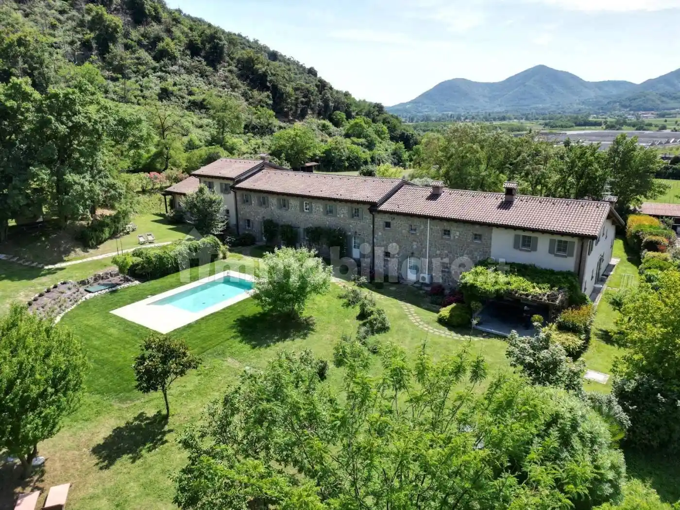Rustico - Casale in vendita a Montegrotto Terme