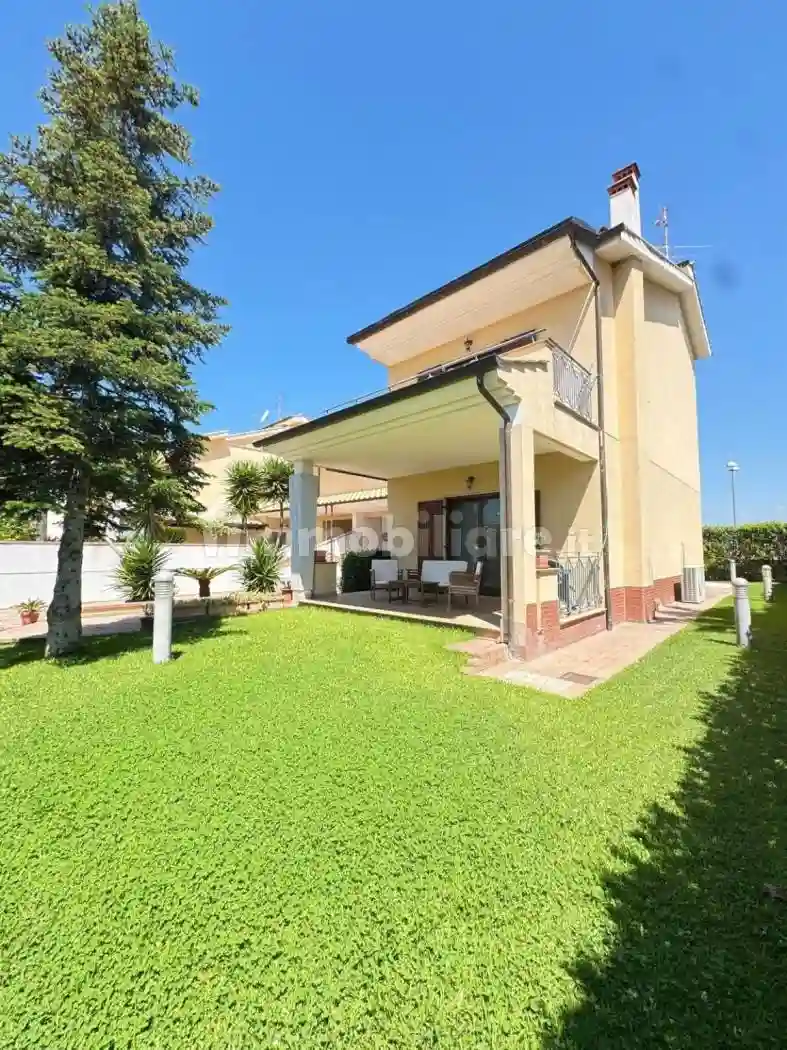 Villa - foto 3