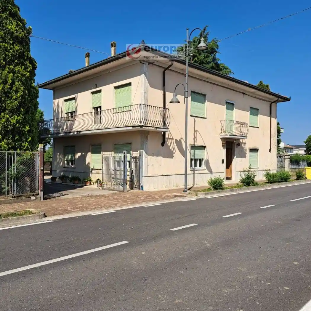 Casa indipendente in vendita a Torri di Quartesolo