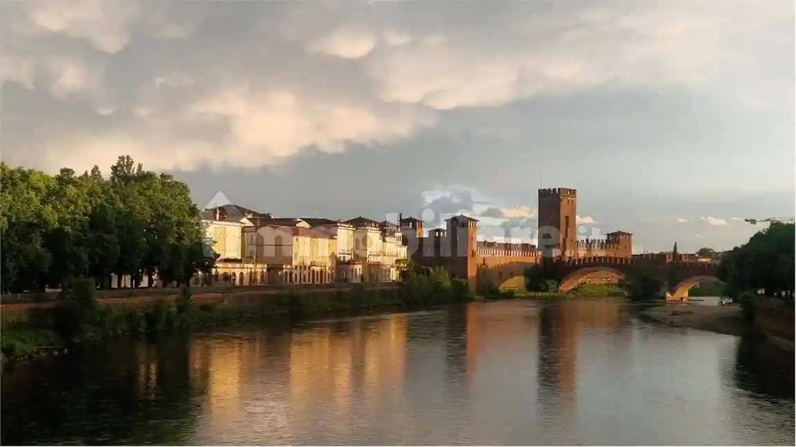 Appartamento in vendita a Verona