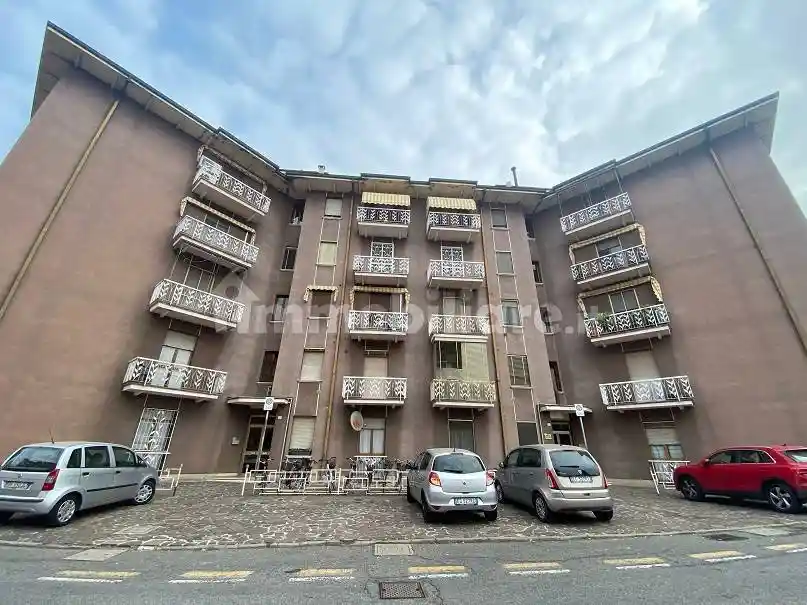 Appartamento in vendita a Casalpusterlengo