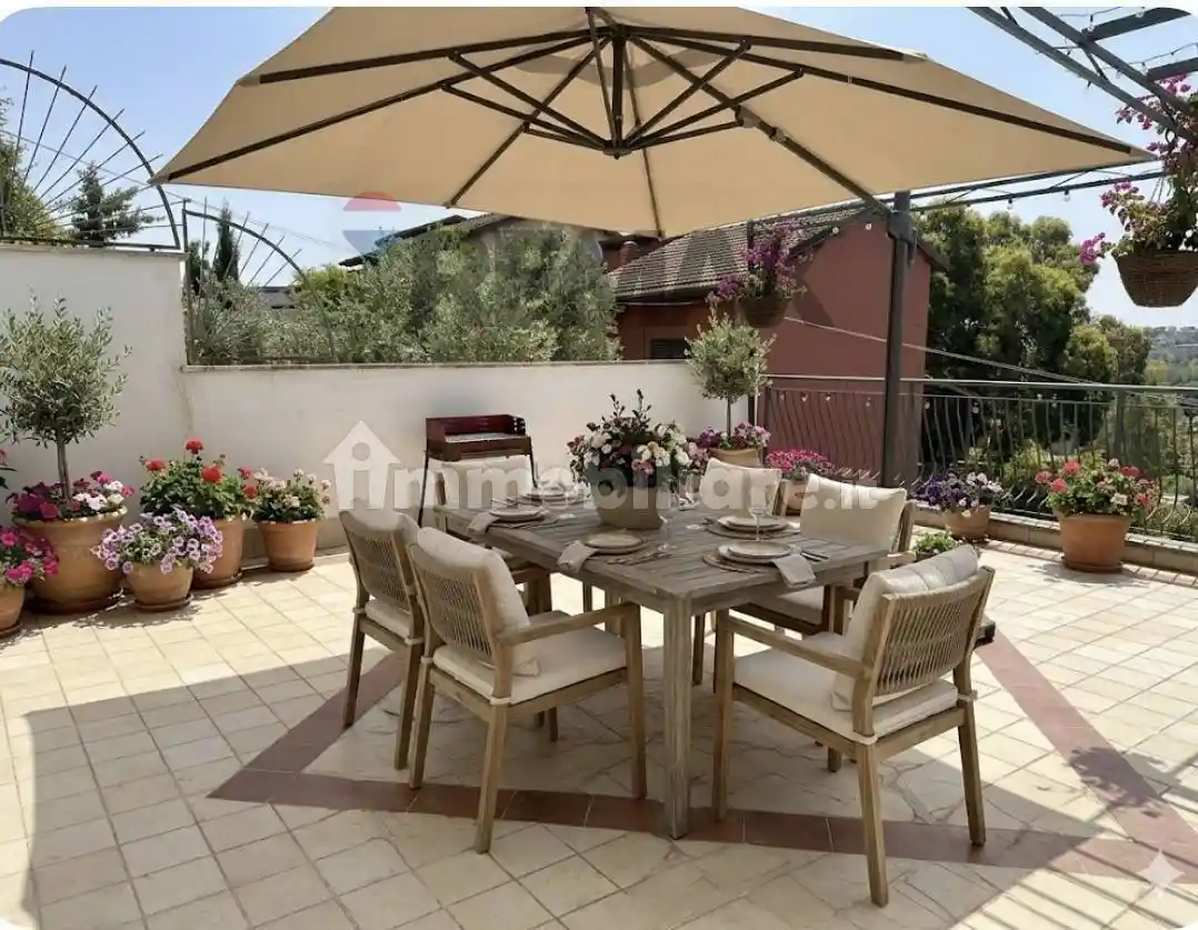 Villa in affitto a Roma