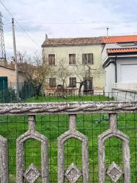 Rustico - Casale in vendita a Taglio di Po