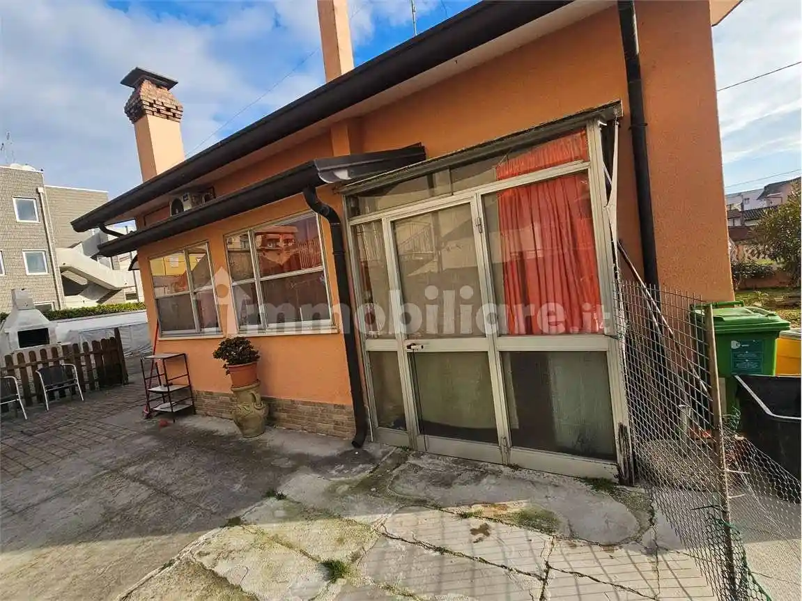 Casa indipendente in vendita a Taglio di Po