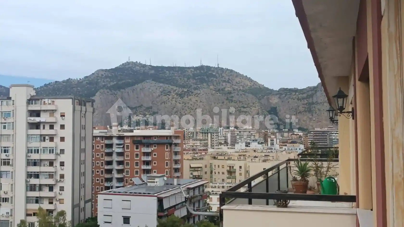 Appartamento in vendita a Palermo