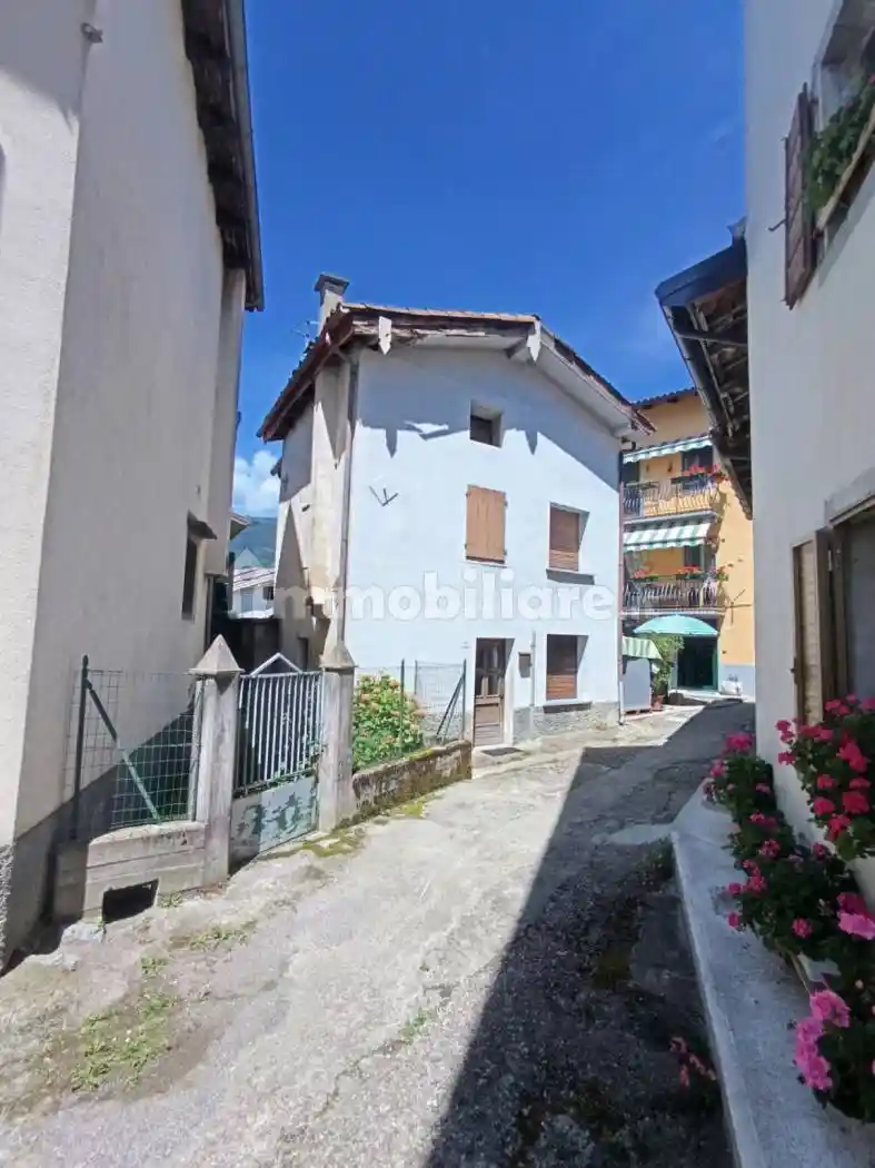 Villa in vendita a Tolmezzo