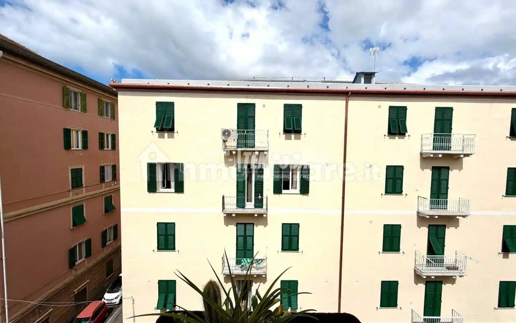 Appartamento in vendita a Genova