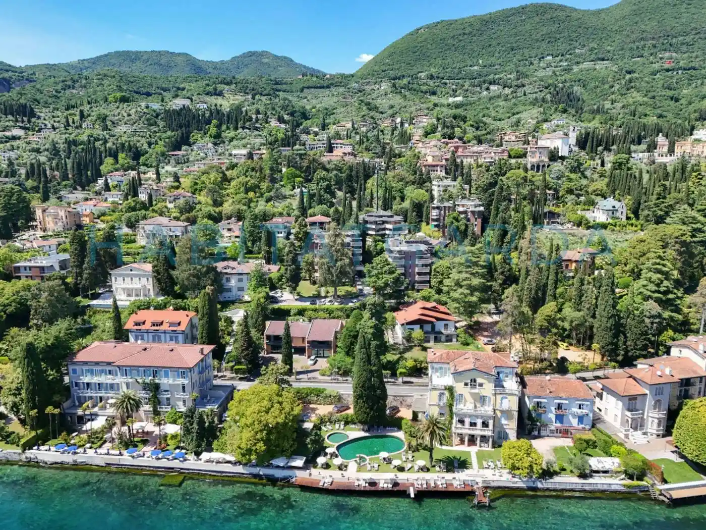 Appartamento in vendita a Gardone Riviera