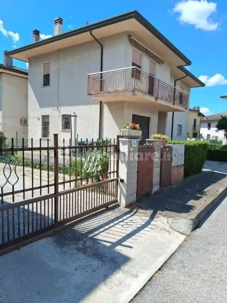 Casa indipendente - foto 2
