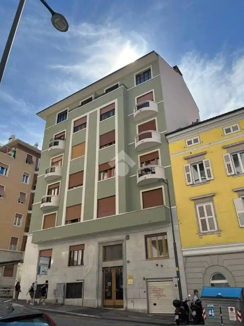 Appartamento in vendita a Trieste