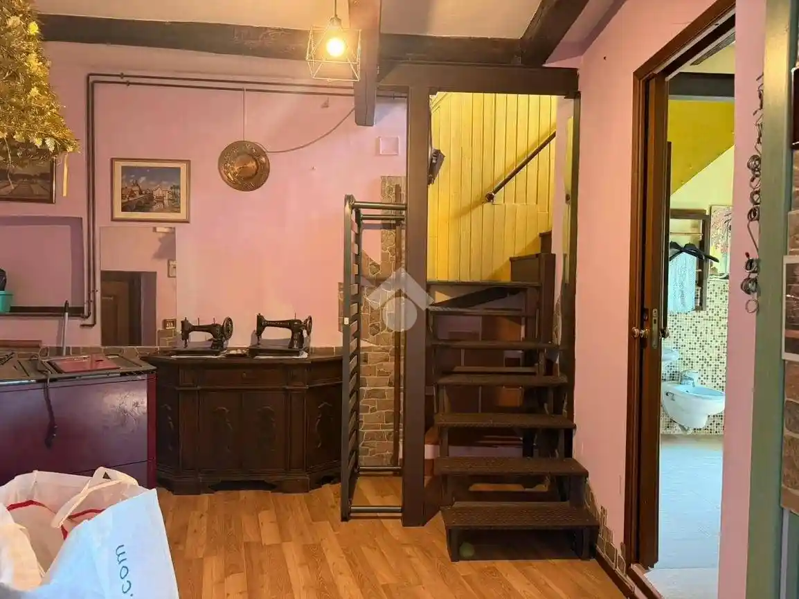 Palazzo - Edificio in vendita a Soriano nel Cimino